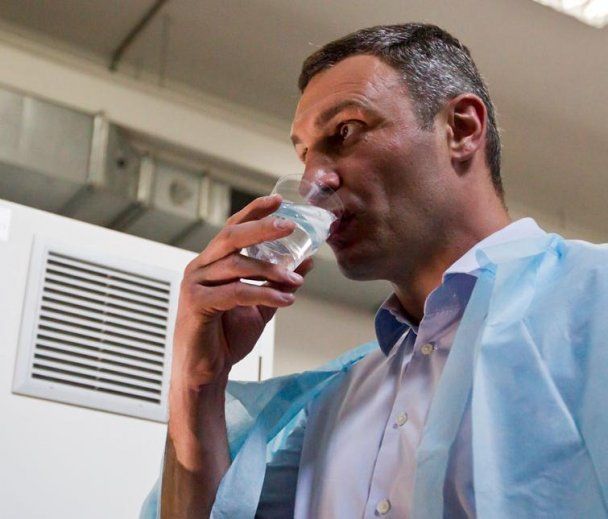Проэкт "Питьевая вода из-под крана"презентовал мэр Киева Виталий Кличко.